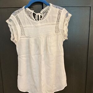 Danielrainn white lace blouse